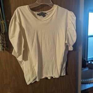 White puff sleeve crop top